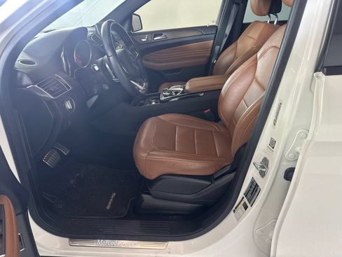 Used 2016 Mercedes-Benz GLE 450 4MATIC Coupe image 3