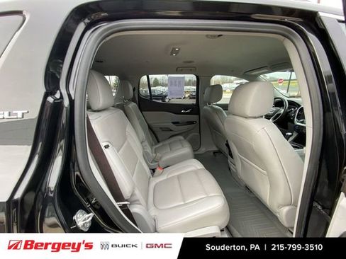 Used 2019 GMC Acadia SLT image 30