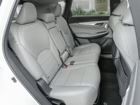 Certified 2023 INFINITI QX50 Sensory w/ Accent Package AWD/4WD image 37