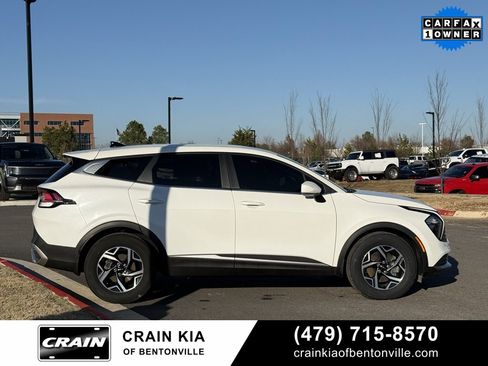 Certified 2023 Kia Sportage LX image 9