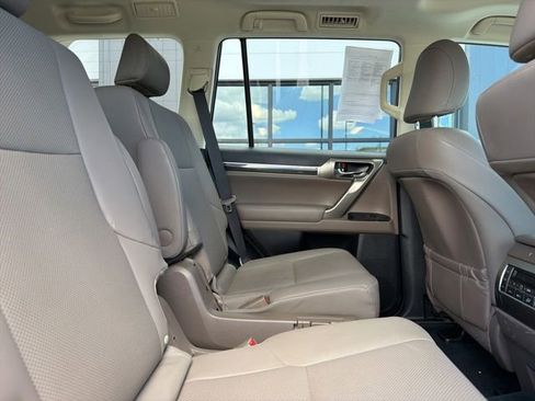 Used 2021 Lexus GX 460 Premium AWD/4WD image 14