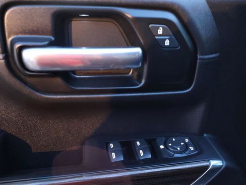 Used 2020 Chevrolet Silverado 1500 RST w/ All-Star Edition RWD image 10