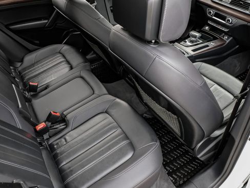 Used 2022 Audi Q5 2.0T Premium image 41