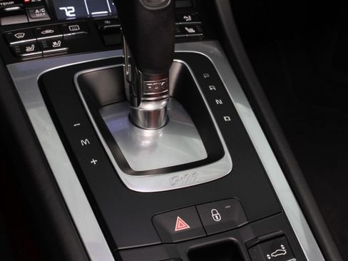 Certified 2018 Porsche 911 Turbo AWD/4WD image 28