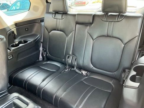 Used 2024 Honda Pilot Elite image 8