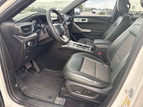 Used 2023 Ford Explorer Timberline w/ Timberline Technology Package AWD/4WD image 16