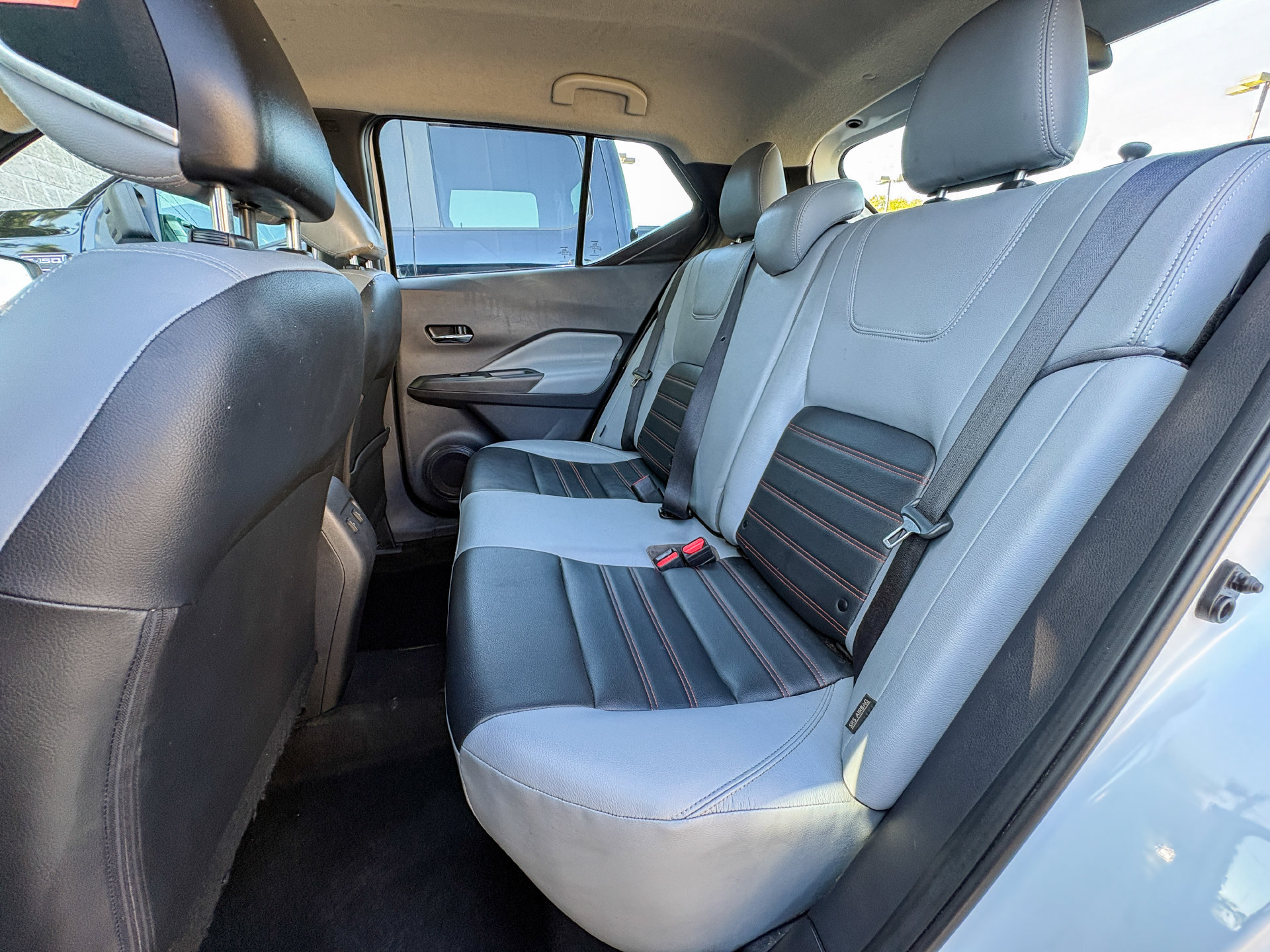 Used 2024 Nissan Kicks SR w/ SR Premium Package FWD image 24