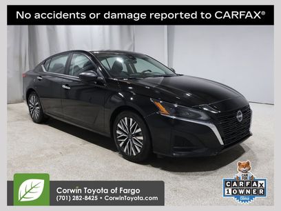 Used 2024 Nissan Altima 2.5 SV