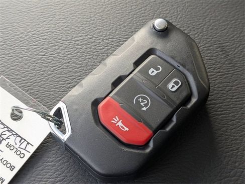 New 2026 Jeep Wrangler Unlimited Rubicon image 29