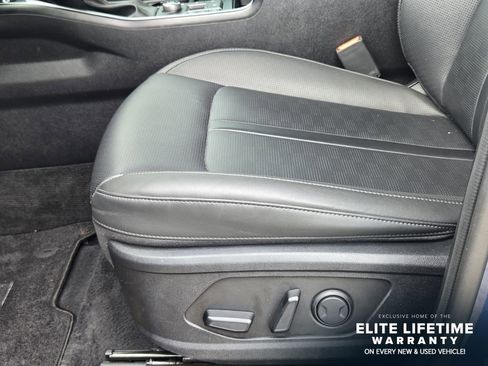 Certified 2025 Kia Sorento EX w/ Panoramic Sunroof Package FWD image 25