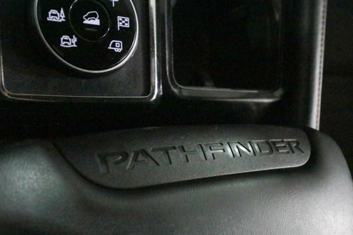 Used 2023 Nissan Pathfinder Rock Creek AWD/4WD image 25