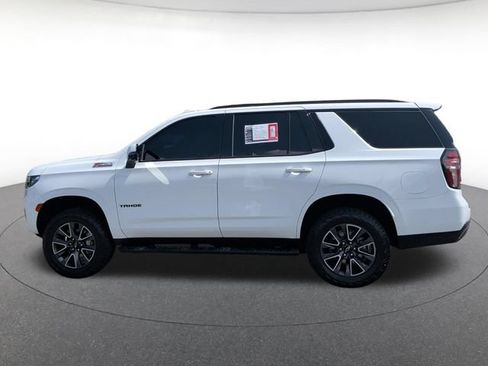Used 2023 Chevrolet Tahoe Z71 w/ Luxury Package AWD/4WD image 2