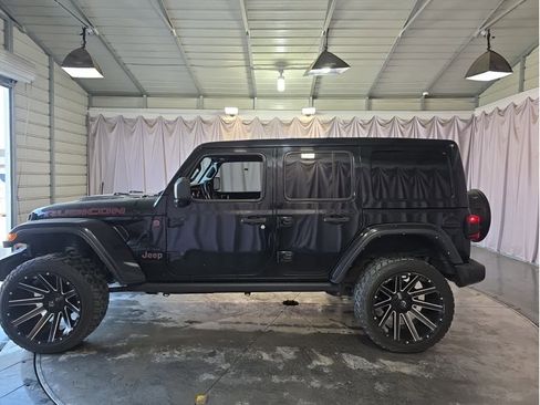 Used 2022 Jeep Wrangler Unlimited Rubicon w/ LED Lighting Group image 4