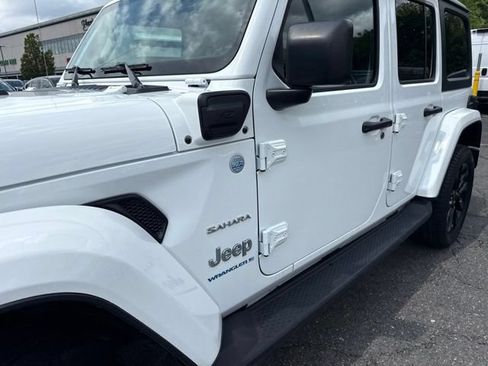 Used 2023 Jeep Wrangler Unlimited Sahara w/ Cold Weather Group AWD/4WD image 4