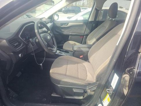 Used 2022 Ford Escape SE image 8