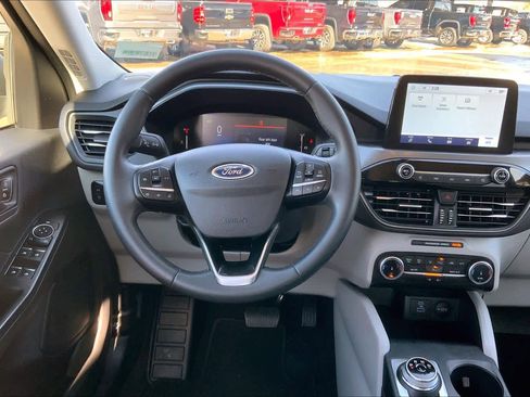 Used 2023 Ford Escape Active image 6