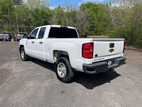 Used 2019 Chevrolet Silverado 1500 W/T image 3