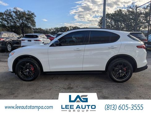 Used 2019 Alfa Romeo Stelvio Ti w/ Nero Edizione image 6