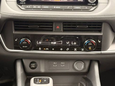 New 2026 Nissan Rogue SV w/ Cold Weather Package AWD/4WD image 27