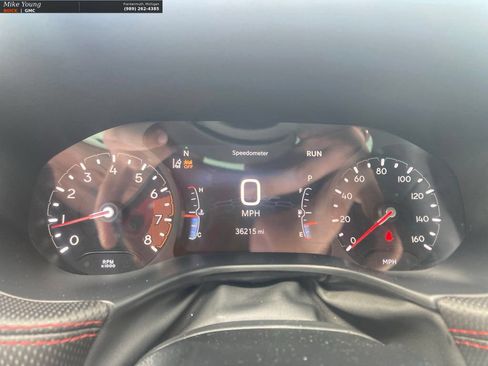 Used 2025 Jeep Compass Trailhawk AWD/4WD image 29