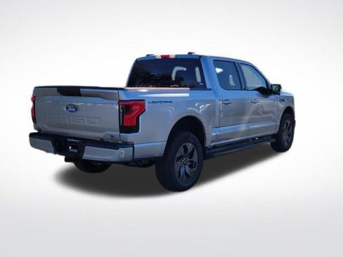 New 2025 Ford F150 Lightning Flash image 8