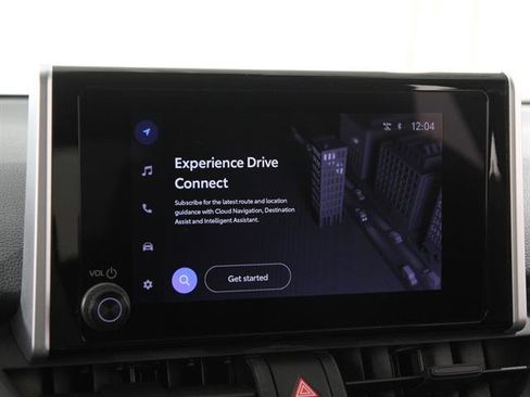 Used 2023 Toyota RAV4 SE image 10