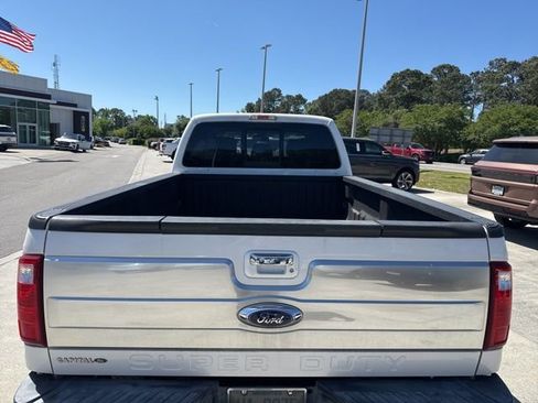 Used 2016 Ford F350 Platinum AWD/4WD image 3