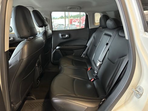 Used 2021 Jeep Compass Limited w/ Elite Interior Group image 10