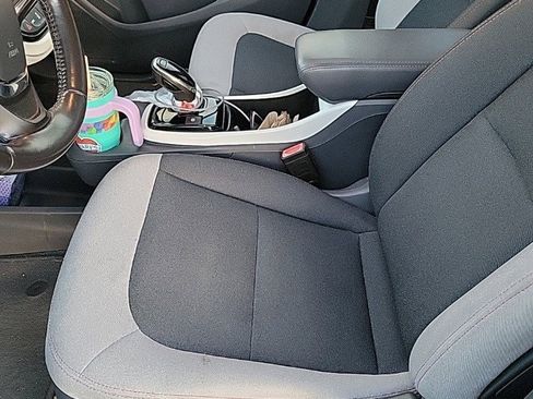 Used 2020 Chevrolet Bolt LT image 12