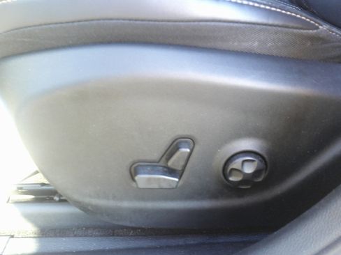 Used 2017 Jeep Cherokee High Altitude image 16