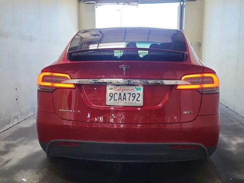 Used 2016 Tesla Model X 90D AWD/4WD image 5