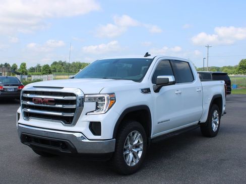 Used 2021 GMC Sierra 1500 SLE w/ X31 Off-Road Package AWD/4WD image 4