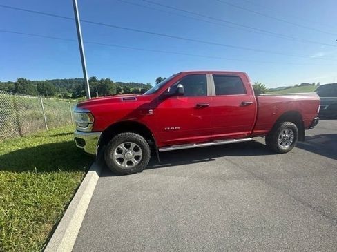 Used 2019 RAM 2500 Big Horn AWD/4WD image 5
