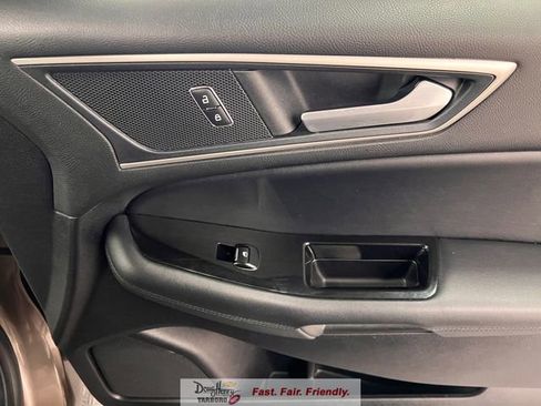 Used 2019 Ford Edge SEL w/ Equipment Group 201A FWD image 41