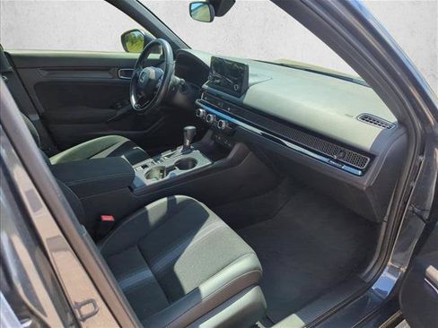 Used 2022 Honda Civic Sport image 22