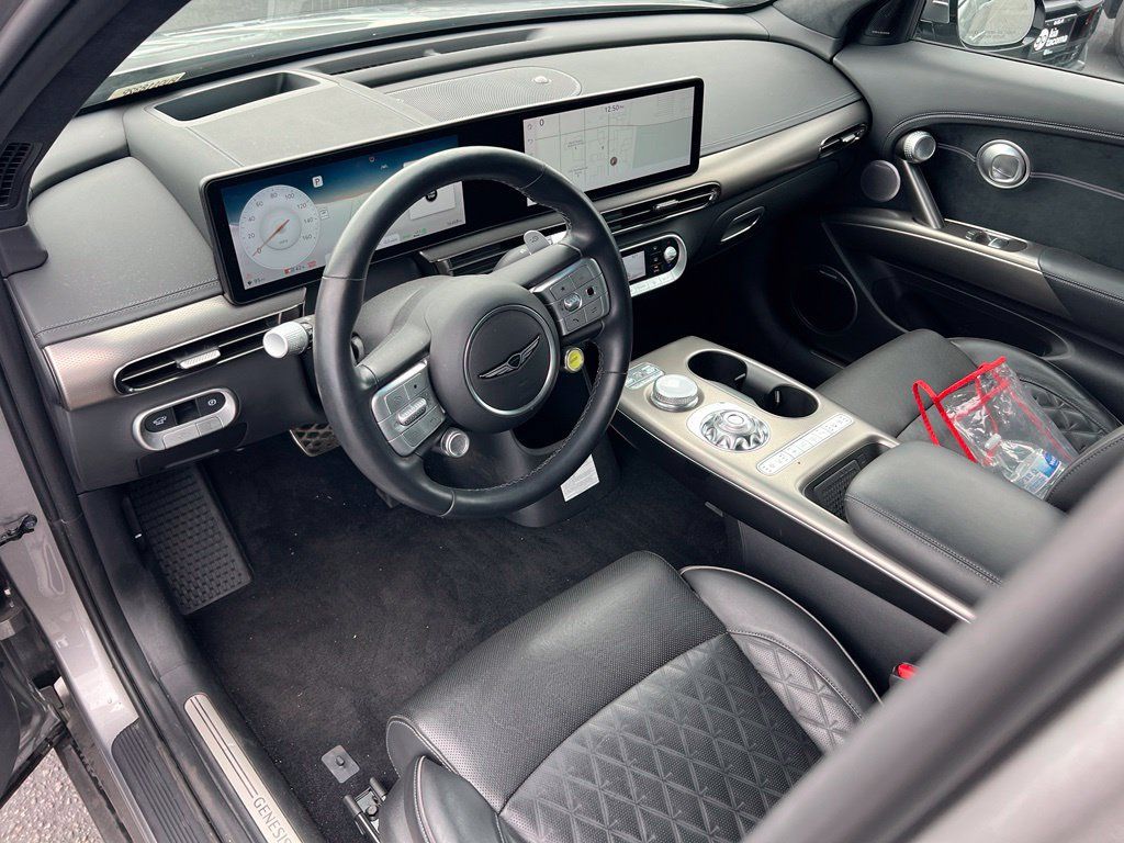 Used 2023 Genesis GV60 Performance AWD/4WD image 14