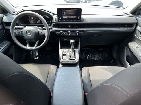 Used 2024 Honda CR-V LX image 15