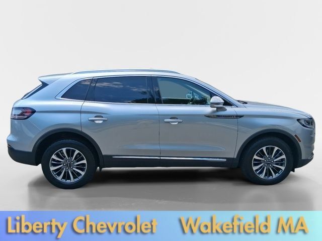 Used 2023 Lincoln Nautilus Reserve AWD/4WD image 8