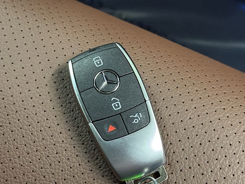 New 2026 Mercedes-Benz GLE 350 4MATIC image 37