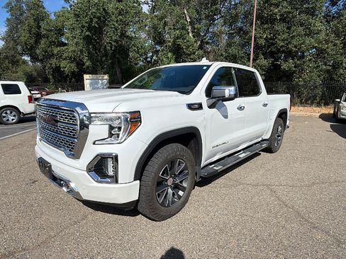 Used 2021 GMC Sierra 1500 Denali w/ Driver Alert Package II AWD/4WD image 1