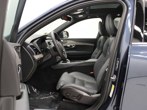 Used 2023 Volvo XC90 B6 Ultimate w/ Protection Package image 16