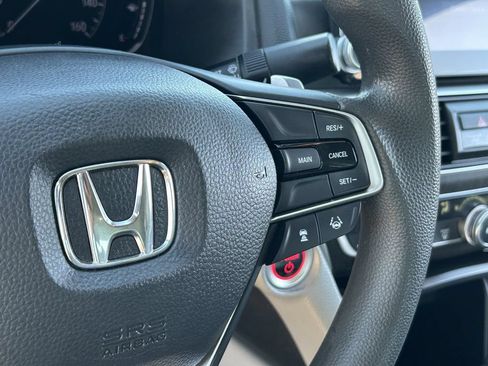 Used 2019 Honda Accord EX image 27