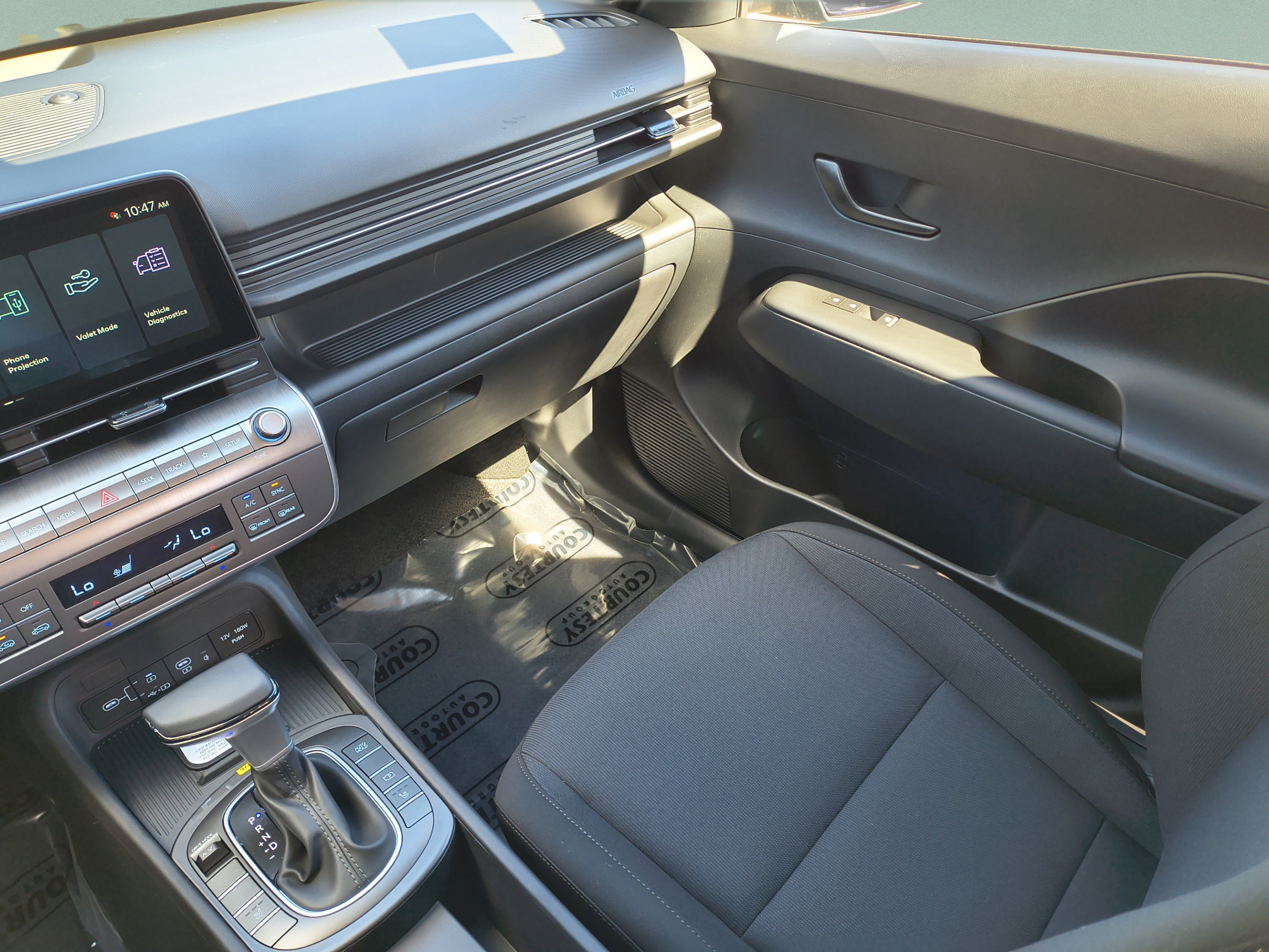 New 2027 Hyundai Kona SEL Sport FWD image 16