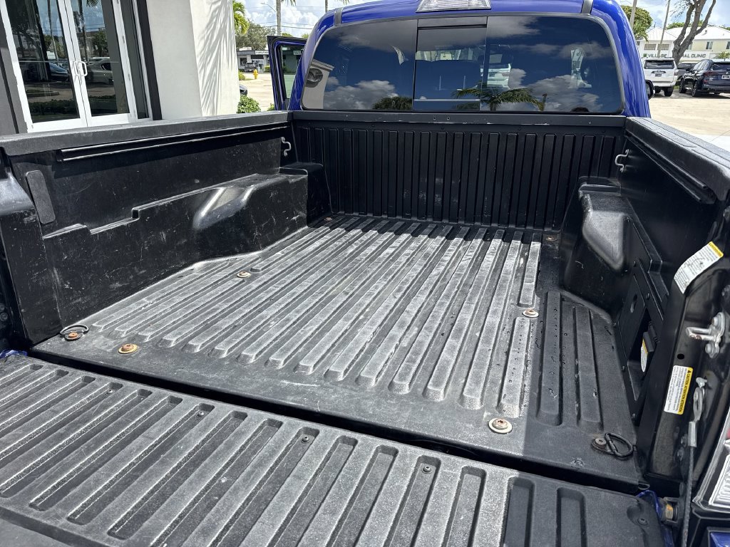 Used 2023 Toyota Tacoma TRD Off-Road w/ TRD Premium Off Road Package AWD/4WD image 58