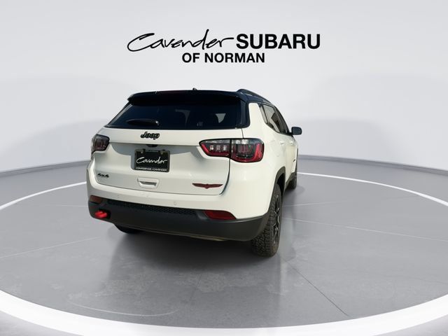 Used 2026 Jeep Compass Trailhawk AWD/4WD image 7
