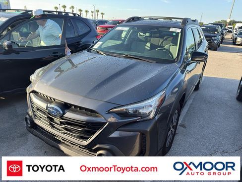Used 2023 Subaru Outback Premium AWD/4WD image 1