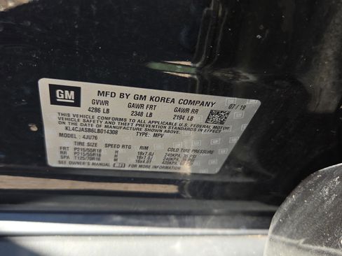 Used 2020 Buick Encore Preferred w/ Safety Package FWD image 16