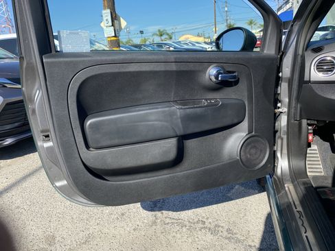 Used 2012 FIAT 500 Abarth w/ Safety & Convenience Pkg image 12