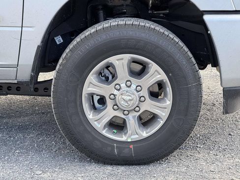 New 2026 RAM 2500 Big Horn AWD/4WD image 11