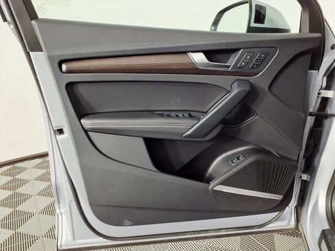 Used 2022 Audi Q5 2.0T Premium Plus image 16